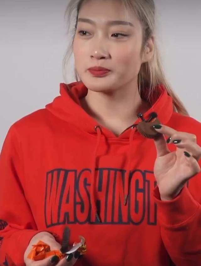 纯情邻居俏房客